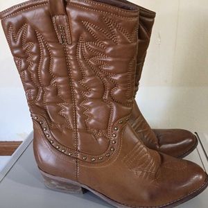 Maurices boots